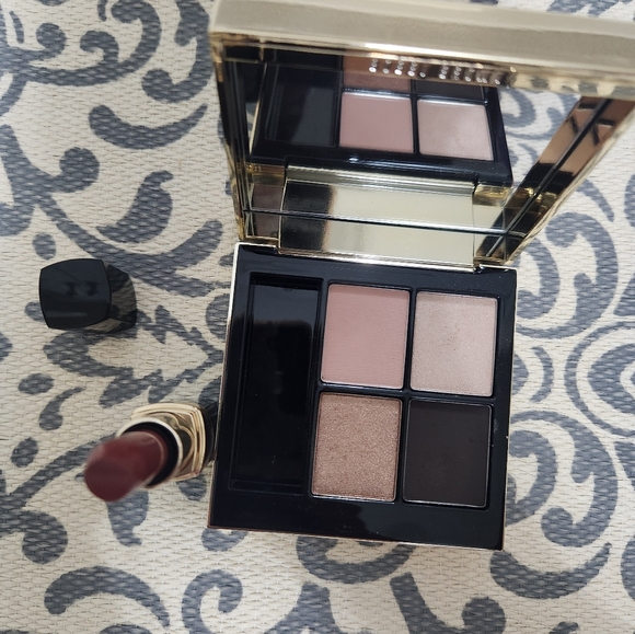 BOBBI BROWN Limited Edition Lipstick and Eye Shadow Kit in PARTY TO GO - Picture 4 of 6
